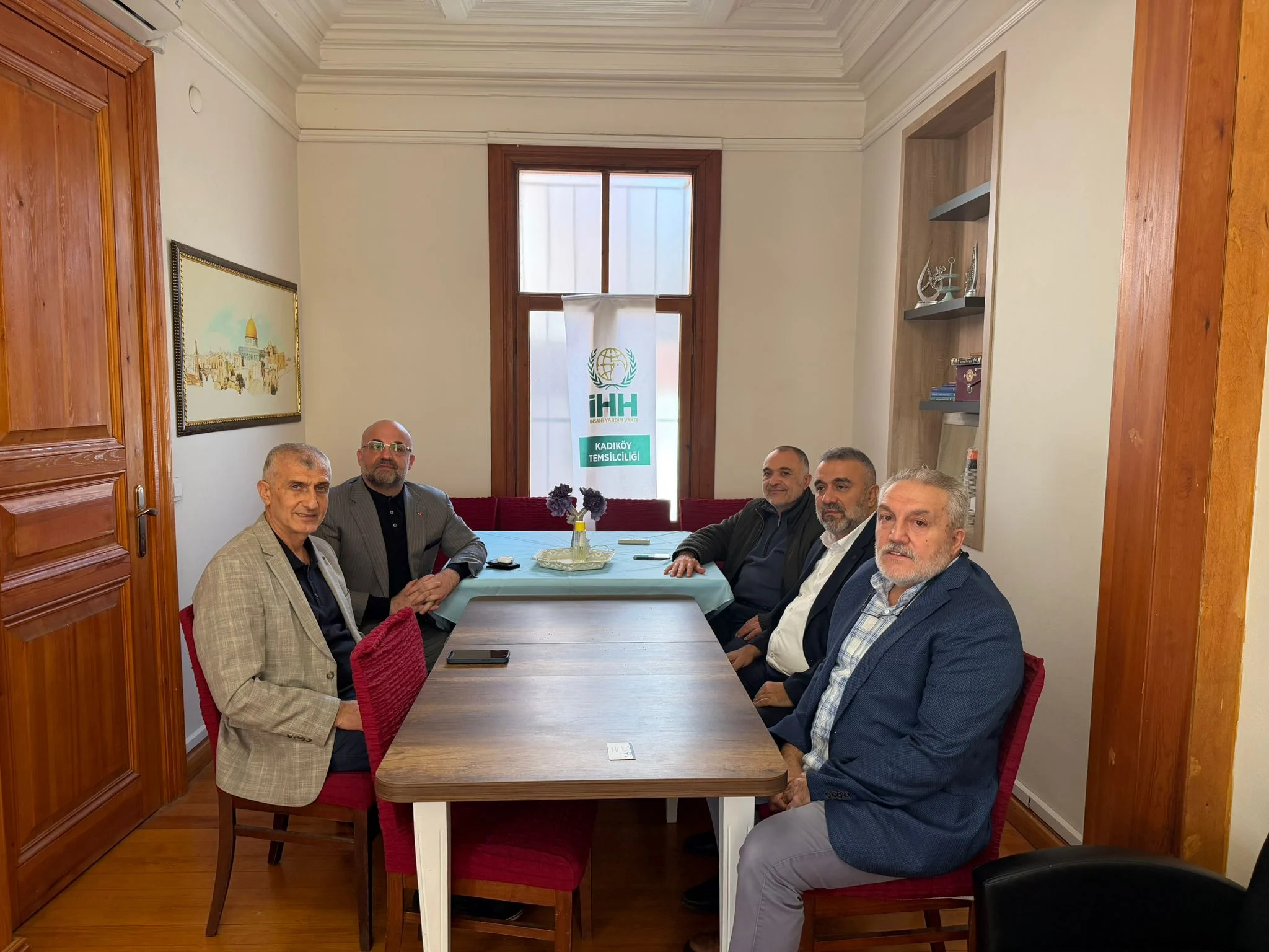 Anahtar Parti Kadıköy İlçe’den İHH İnsani Yardım Vakfı Kadıköy Temsilciliği’ne Ziyaret