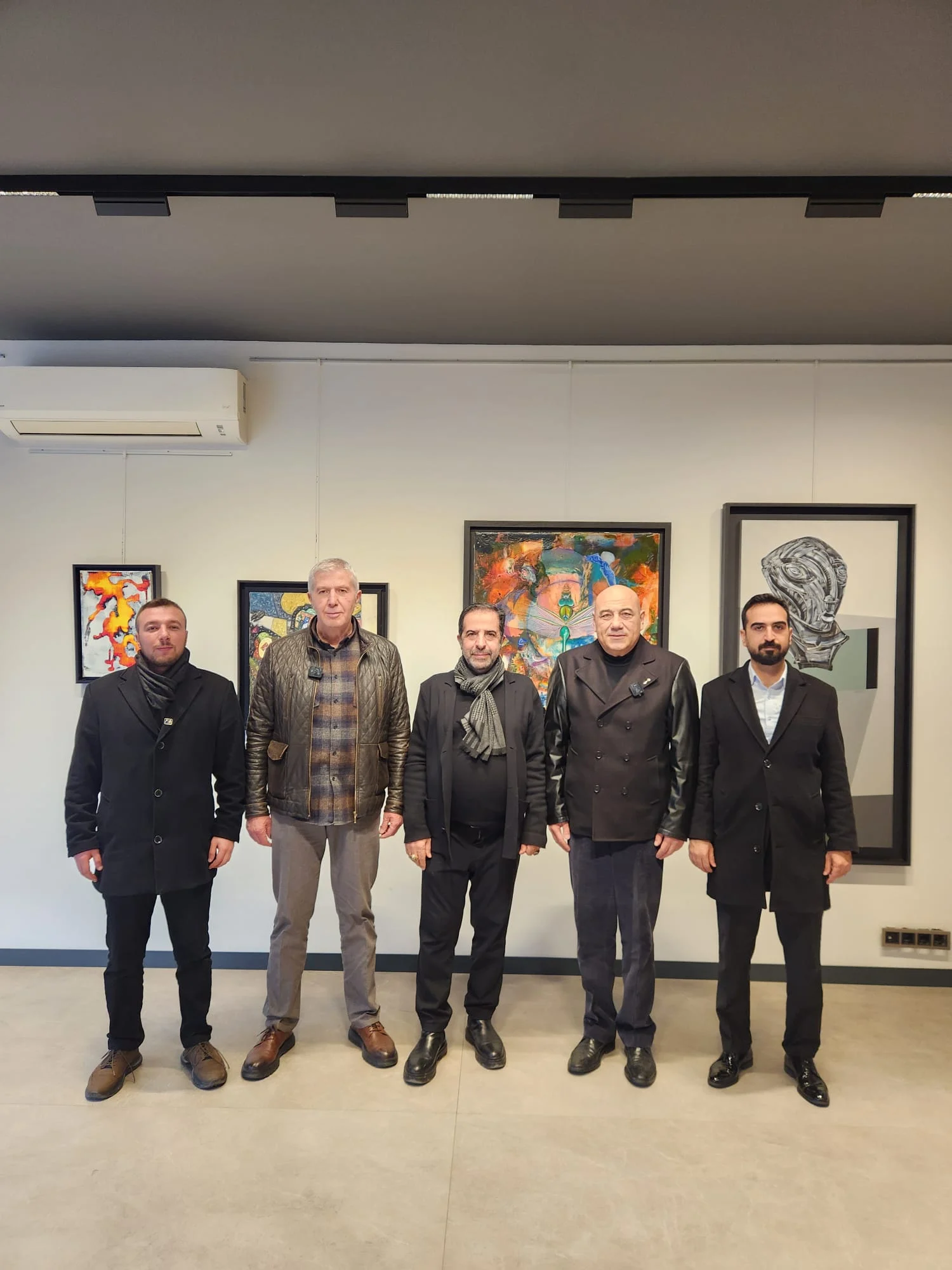 Anahtar Partisi Kadıköy İlçe Teşkilatı olarak Kaş Sanat Galerisi’ni ziyaret ettik